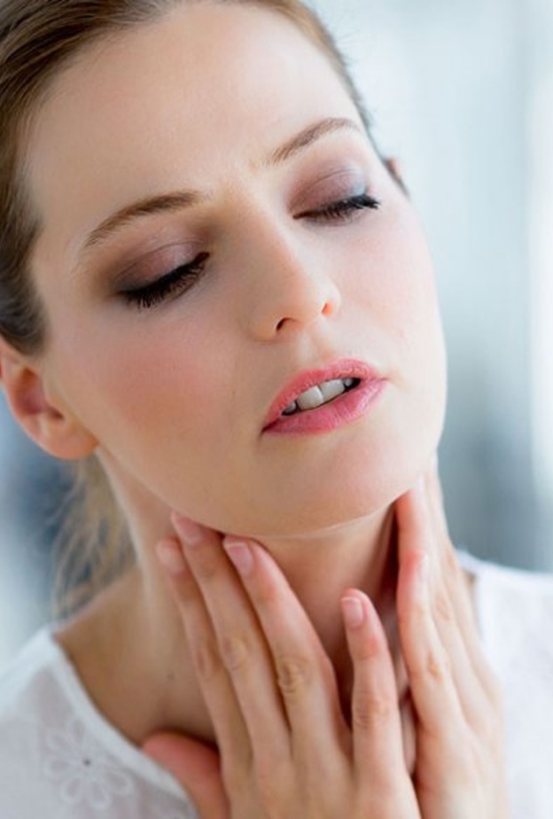  التهاب الحلق من الأمراض التي تكثر في الصيف