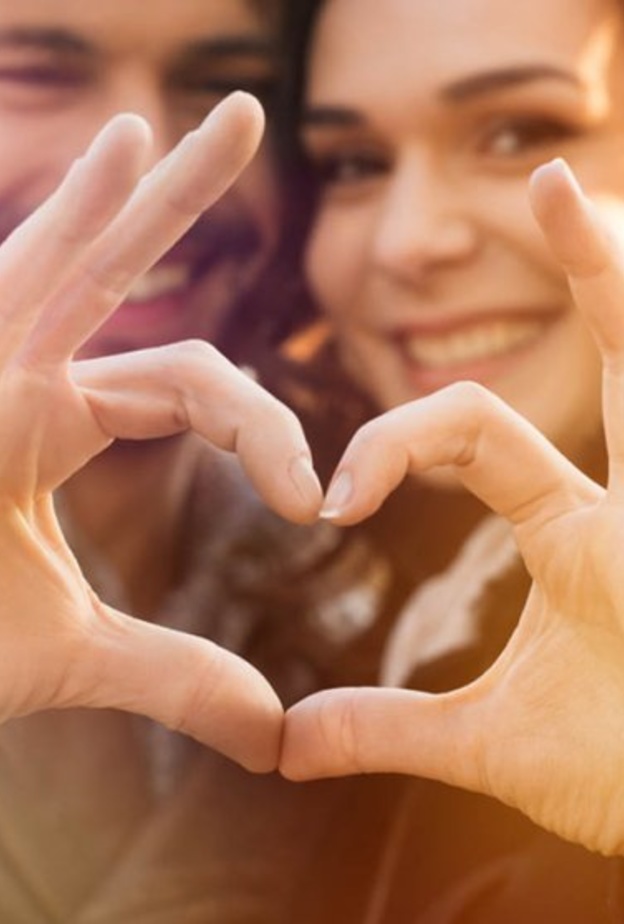 تقبل كل طرف وتفهمه للآخر من معايير نجاح العلاقة الزوجية