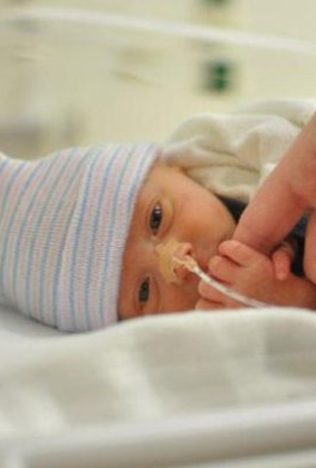 وزن الجنين المناسب عند الولادة