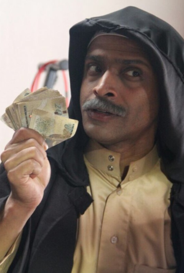 حبيب الحبيب الأفضل فنيا في مهرجان الكوميديا بأبها