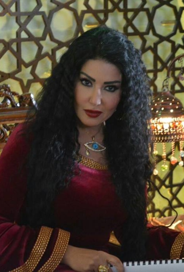 سمية الخشاب