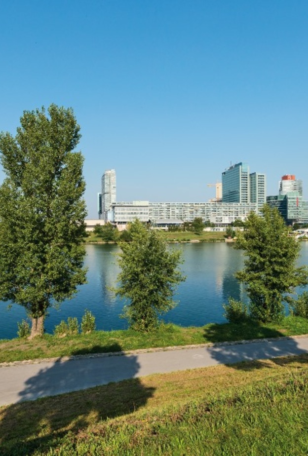 من جزيرة نوتردام في كندا