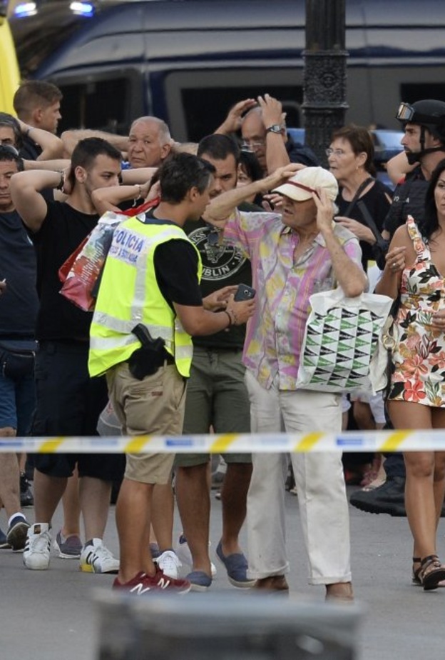 حادث الدهس في برشلونة يثير الرعب