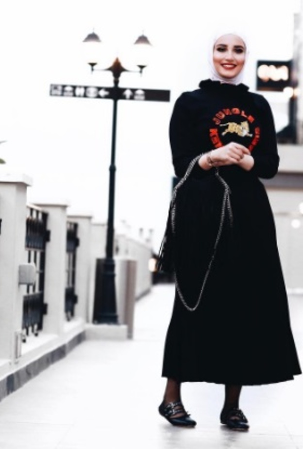 فساتين واسعة