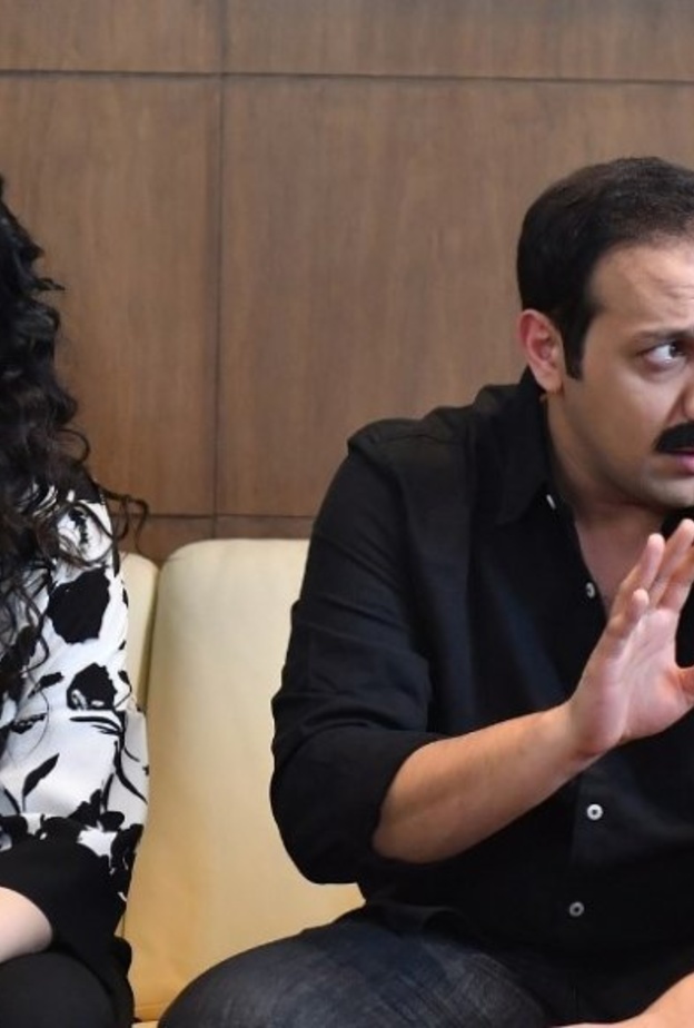 يطمع أبناء إقبال بأموال إرث خزنة