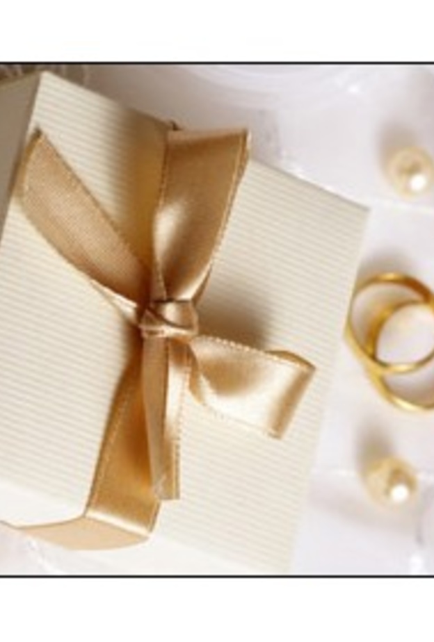 اقامة دبي تفاجأ عريس سعودي