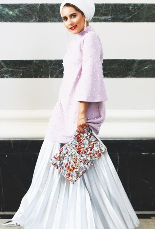 ندى ندير بالكعب العالي الراقي