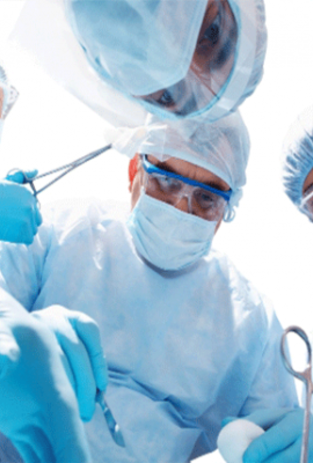  فريق طبي سعودي ينهي معاناة طفلة .