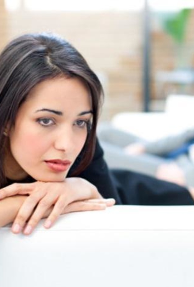 الرغبة في العزلة من أعراض الضغط النفسي