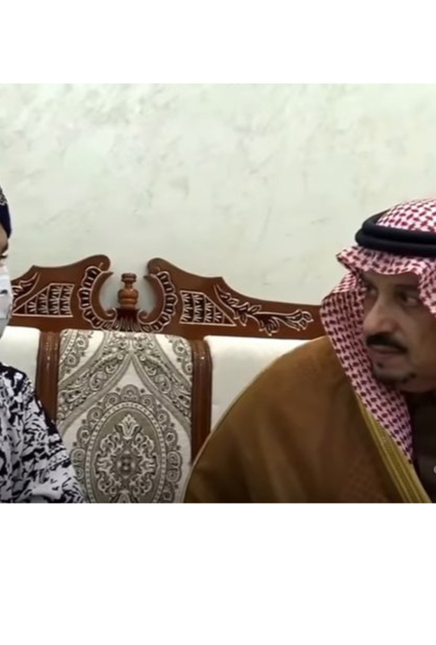 أمير الرياض يفرح طفلة مريضة بالسرطان و يحقق أمنيتها