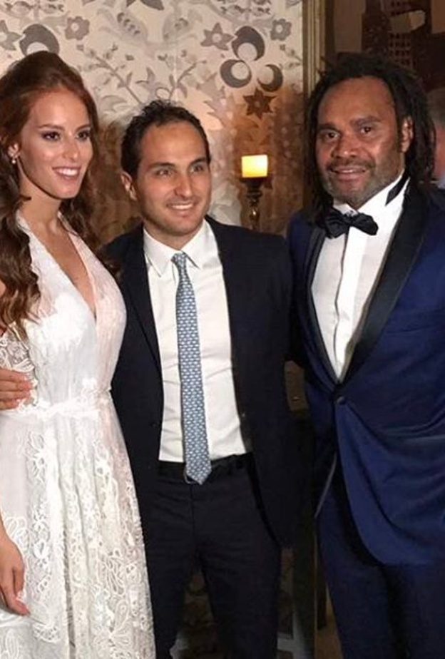 جاكي شمعون وزوجها كريستيان كارامبو