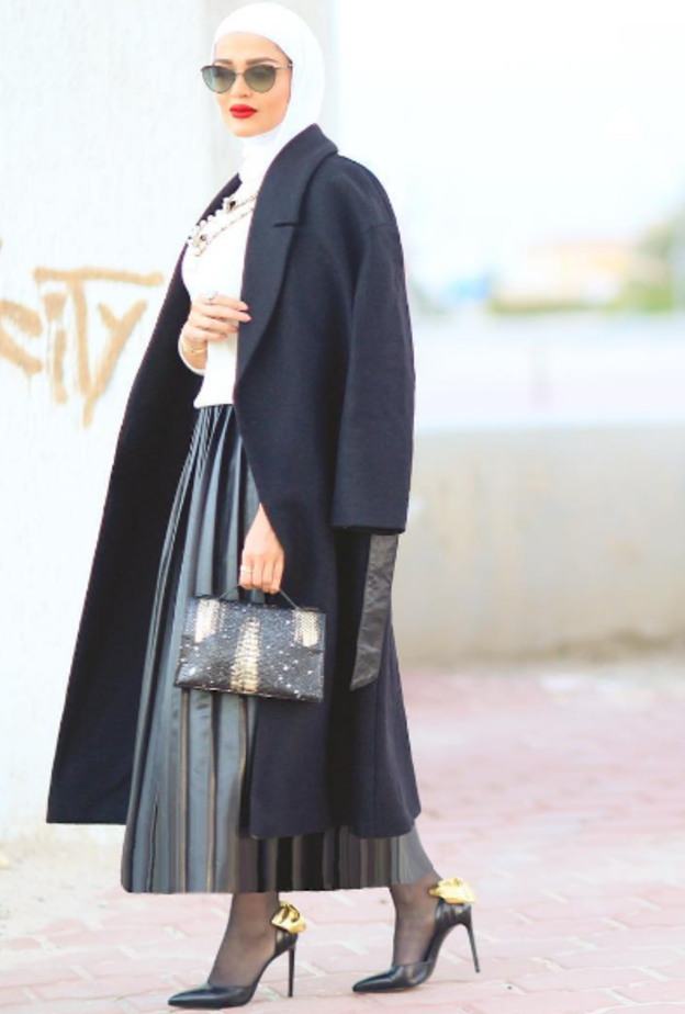 عنوان الرّقي والكلاسيكية في إطلالات مرمر