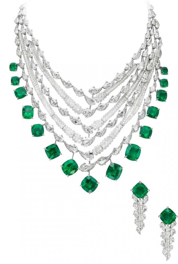 طقم الزمرد من شوبارد