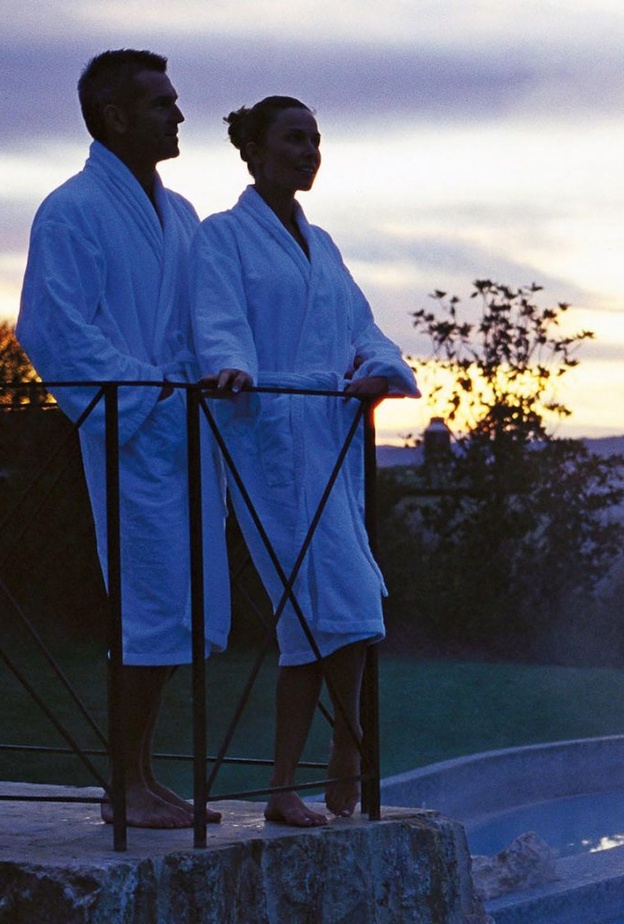 تجنب السباحة في المياه الملوثة