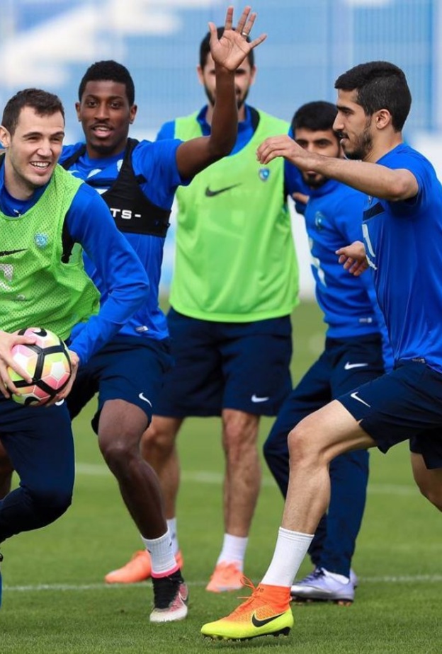 الهلال السعودي يلاقي بیرسبولیس الإيراني