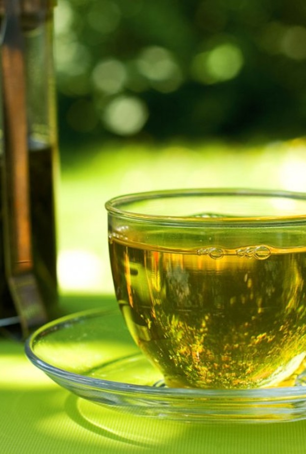 الشاي الأخضر يمنع إمتصاص الحديد و الكالسيوم