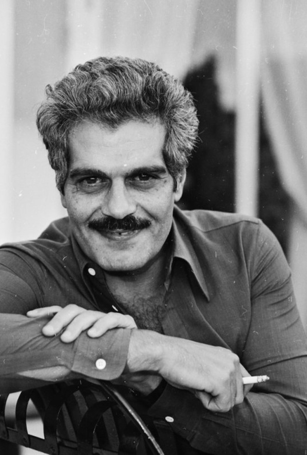 النجم العالمي عمر الشريف