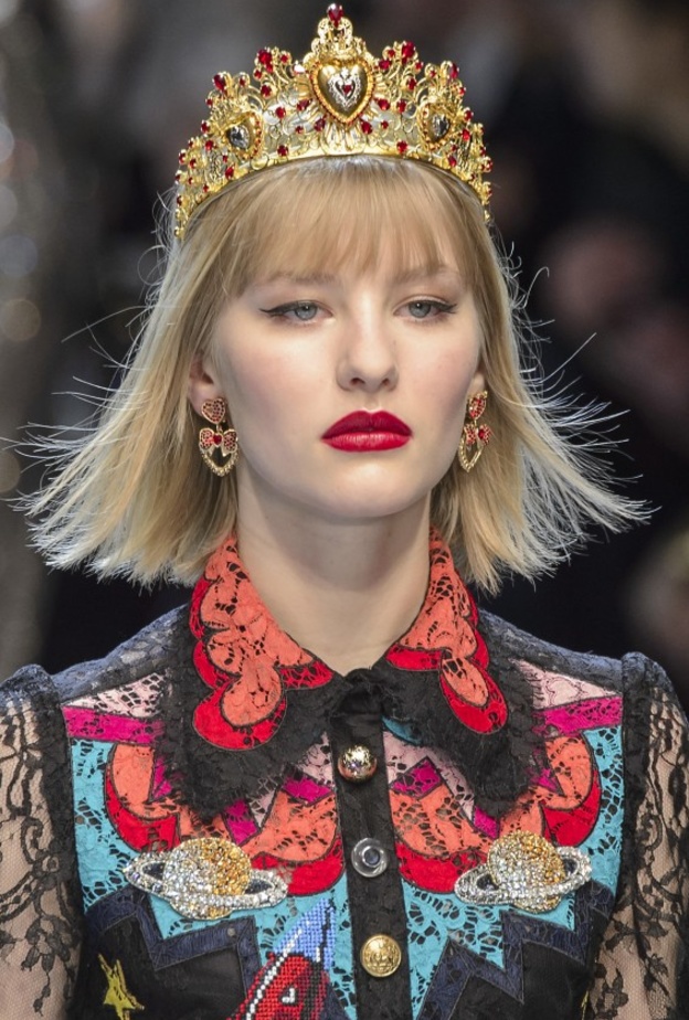 إليك أحدث درجات أحمر الشفاه لشتاء 2018