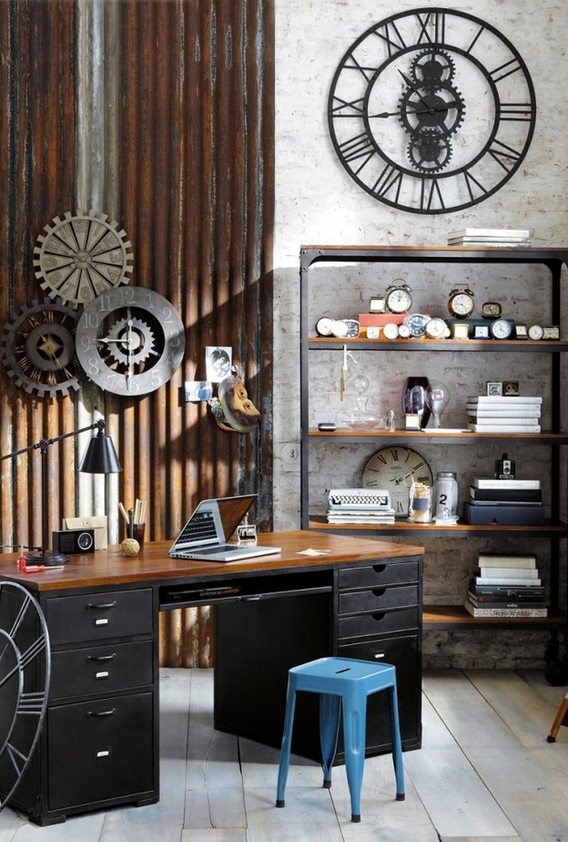 غرفة المكتب تتميز بأجهزة إنارة عصرية و مميزة