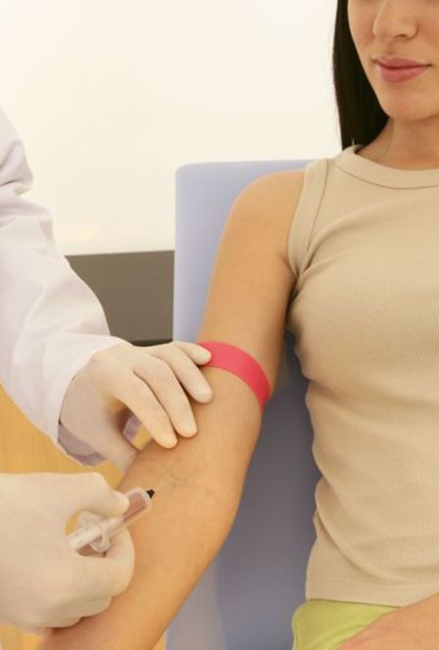 اضرار الصيام على الحامل في الشهور الاولى