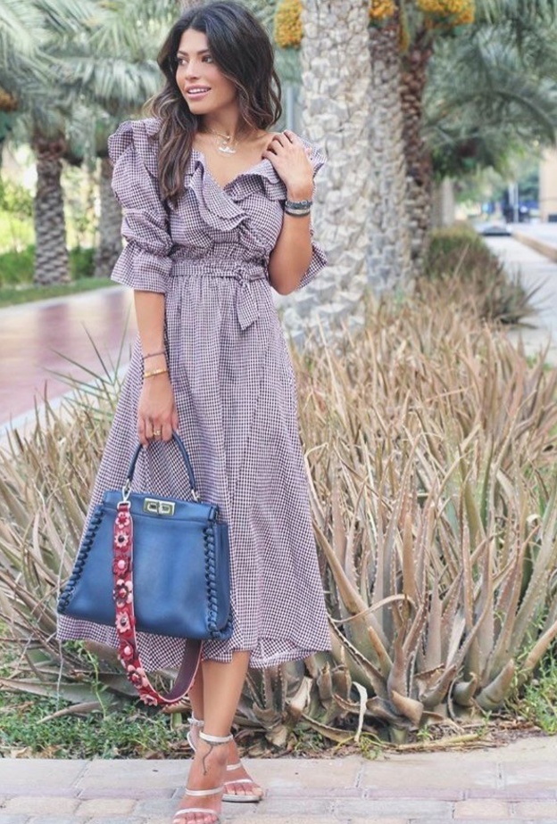 فستان صيفي أنيق من اختيار نهى نبيل 