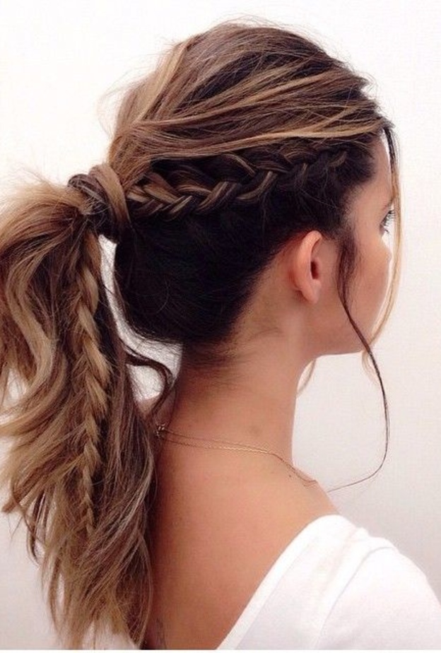 كعكتين بلمسةأنثوية لصباح رمضان