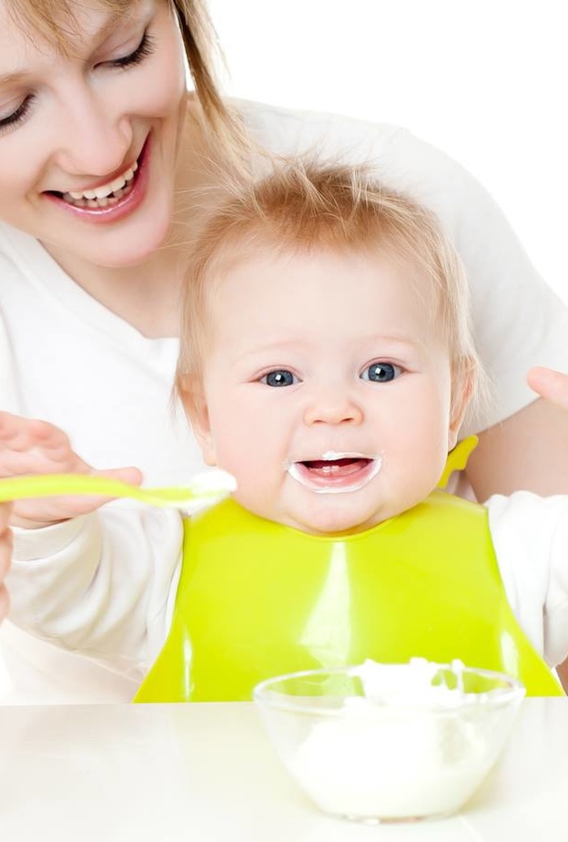 الرضاعة الطبيعية أساسية في الشهر الثلاثة الأولى