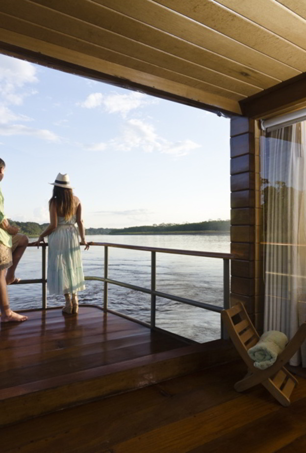 شهر العسل في غابات الامازون المطيرة – بيرو