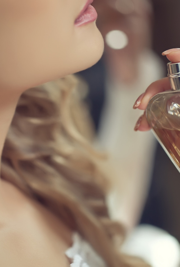 اجدد العطور النسائية لصيف 2017