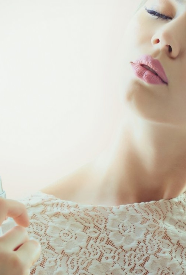 أحدث العطور النسائية لعيد الأم