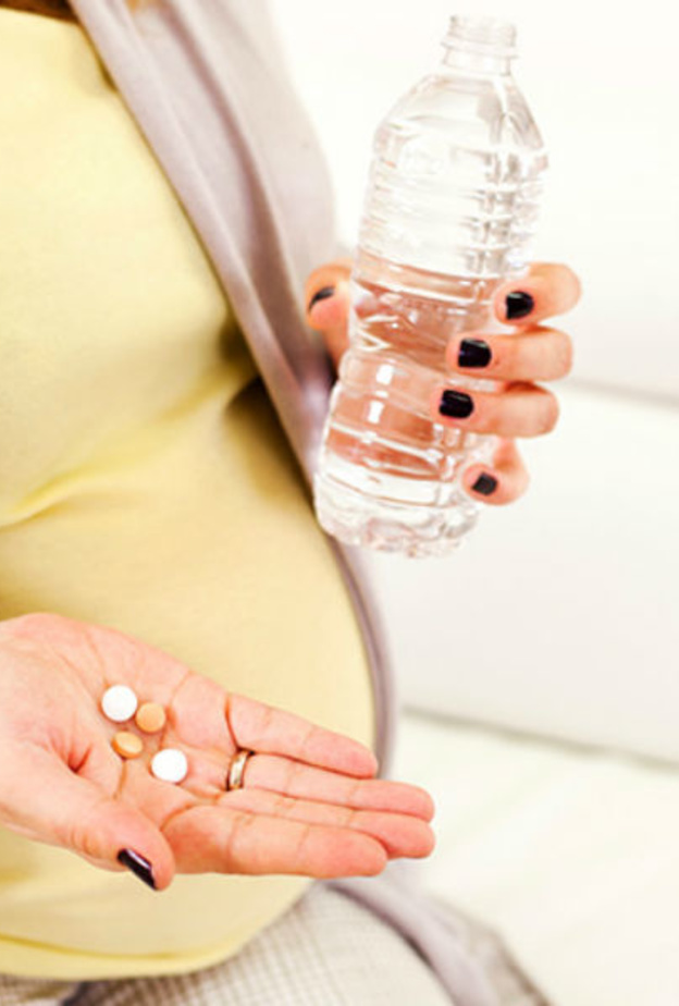 اخطر العلاجات التي تجعل الجنين يصاب بالتشوهات الخلقية