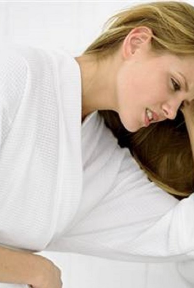 الغثيان من أعراض متلازمة القيء الدوري