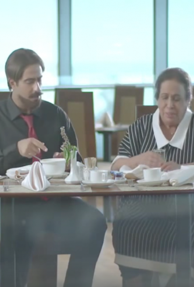 حياة الفهد و مدير فندقها بحر