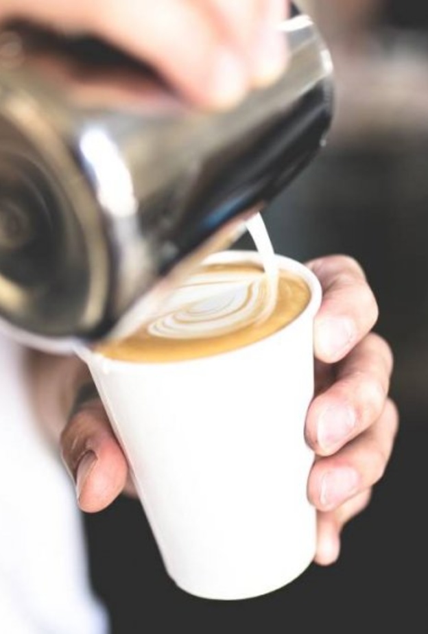 لمحبي القهوة هذه نسبة الكافيين لكل نوع 