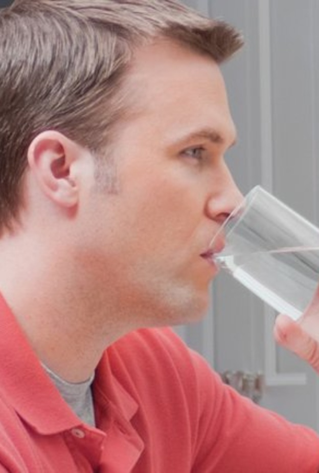 الماء المثلج يساعدك على فقدان الوزن