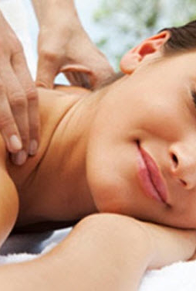 المساج يساهم في التخلص من آلام العضلات