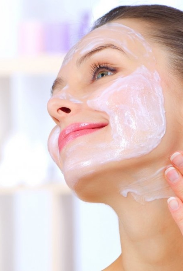 الخلطات المغربية تساعد العروس في تبييض جسمها