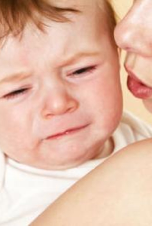 اسباب المغص والغازات عند الرضع وطرق علاجه