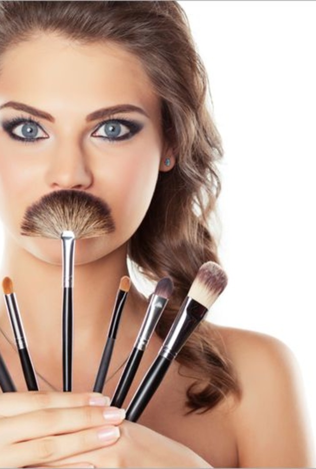 فرش المكياج و كيفية استخدامها