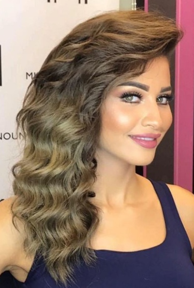 الشعر المموج بلمسات ميلاد حنون