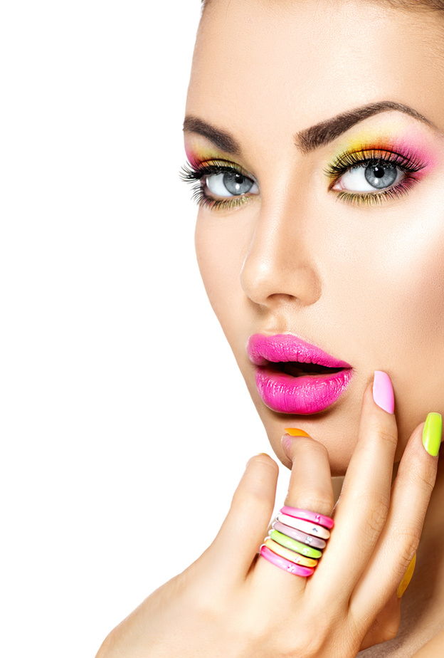 الألوان المناسبة لصيف 2017.