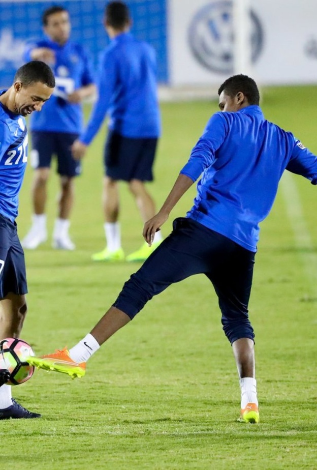 القنوات الناقلة لمباراة الهلال و الرائد
