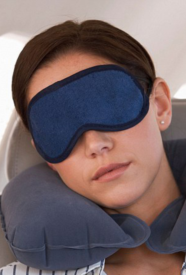 قناع النوم ووسادة الرقبة