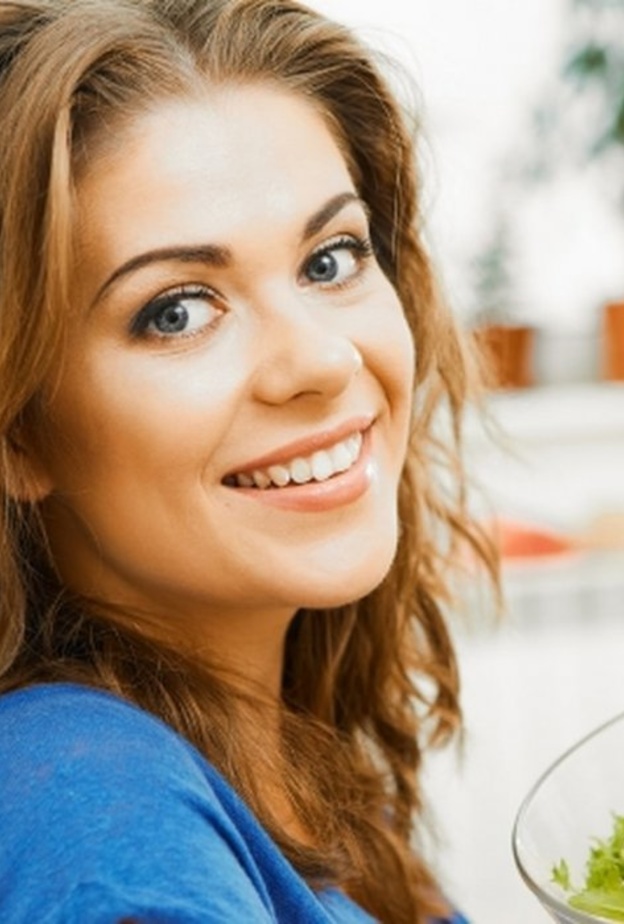 لا تأكلي قبل النوم مباشرة