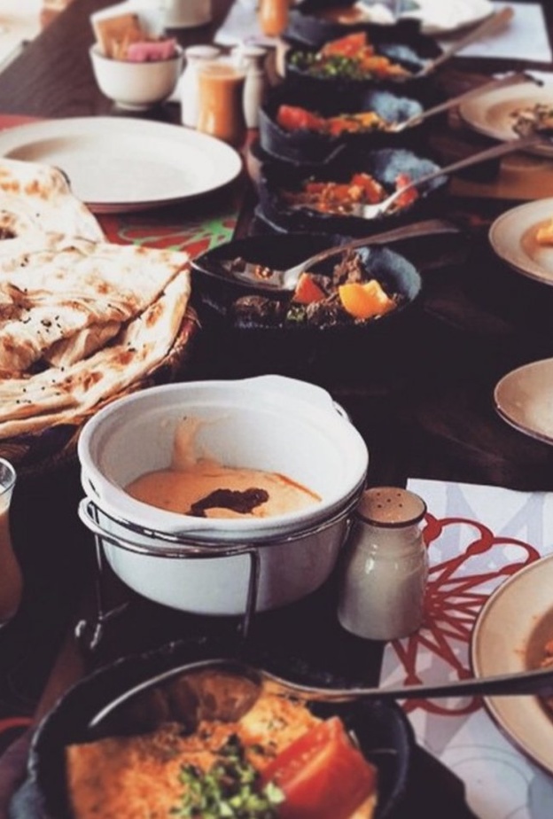 مطعم باب اليمن وافطار شهي