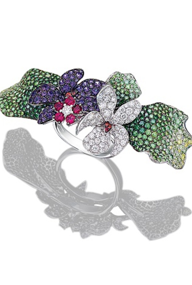 خاتم بألوان متعددة من بالميرو