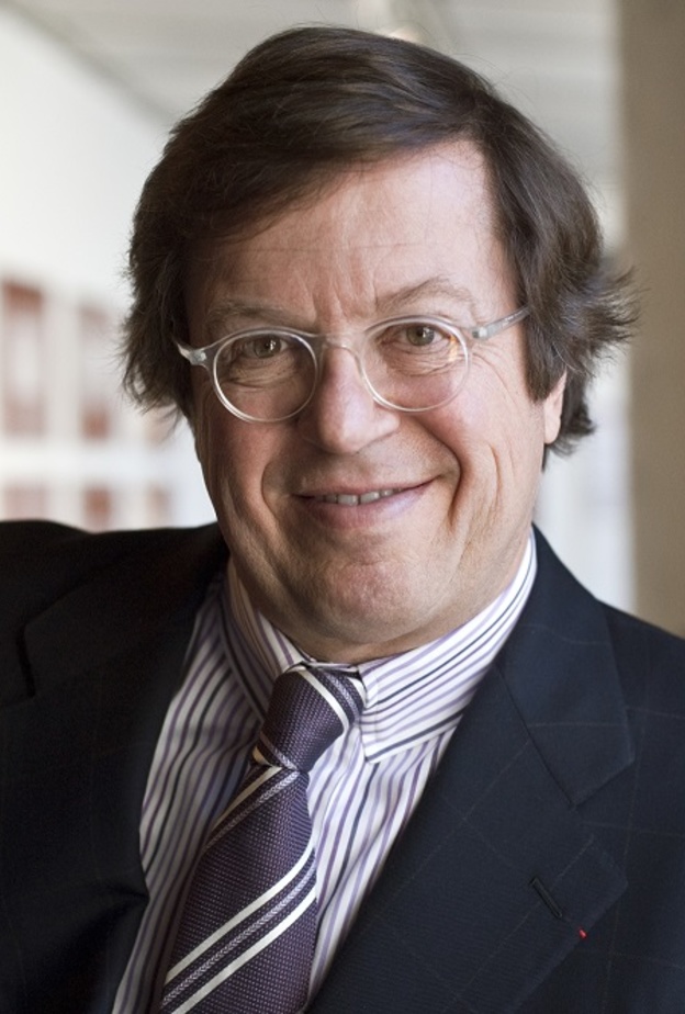 ميشيل برناردو رئيس مجلس إدارة مجموعة برناردو الفرنسية للبورسلان