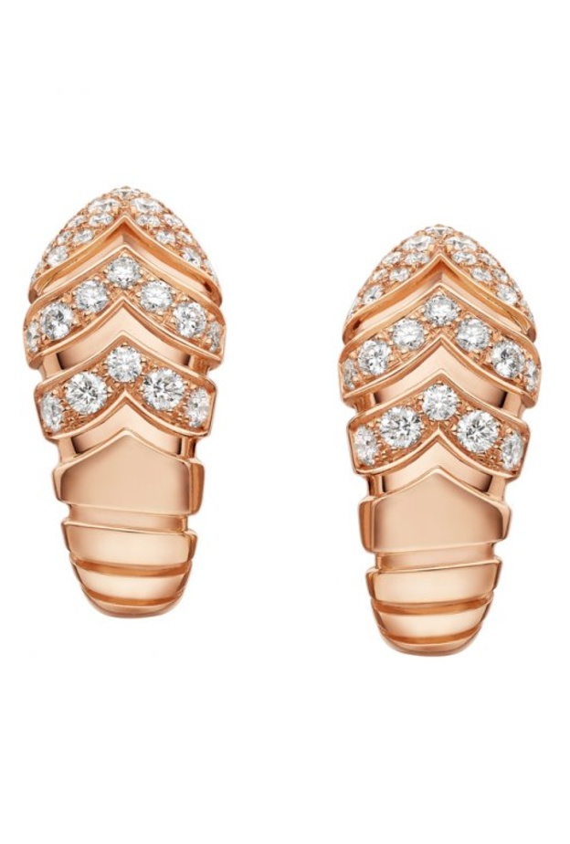 قرط بولغاري من الذهب الوردي والماس