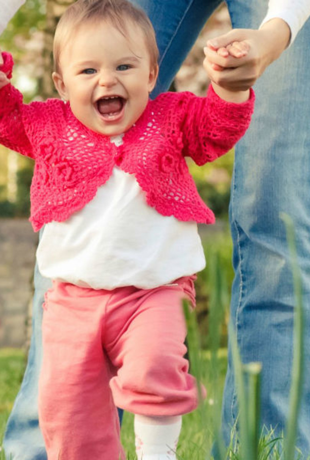 مشايات الاطفال قد تعطل مشي الطفل