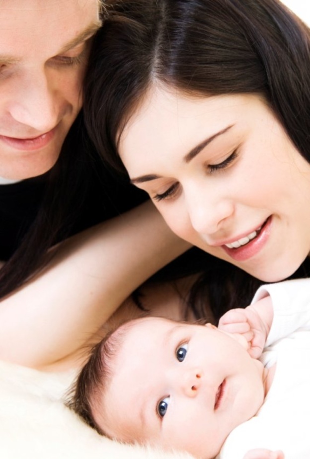 كيف تبقين جذابة في عيون زوجك بعد الولادة